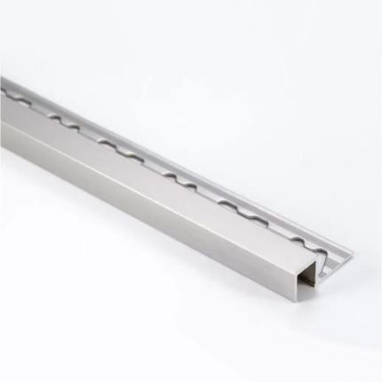 Perfil omega alum. 10x10mmx2500mm anod.plateado mate MOLDUMET